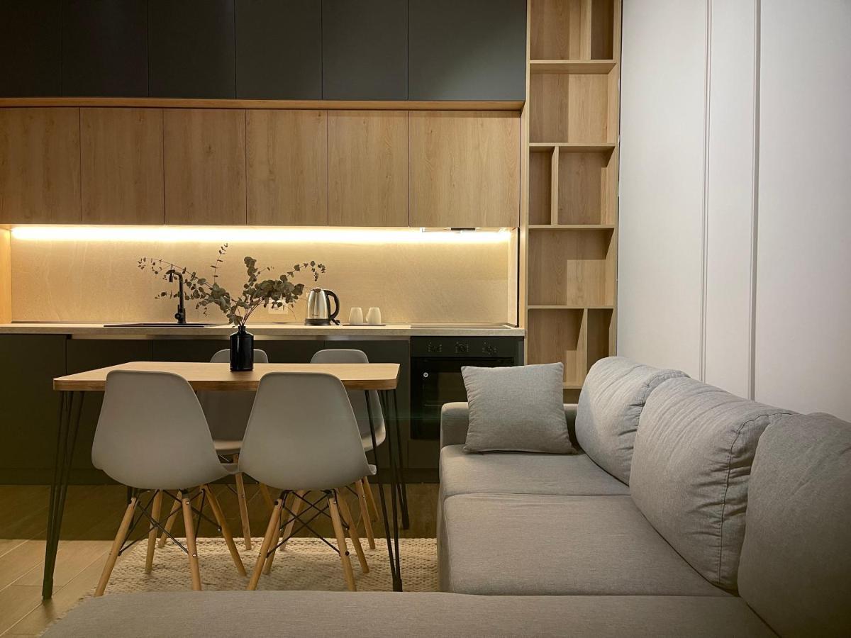 Square 21 Apartments ติรานา ภายนอก รูปภาพ
